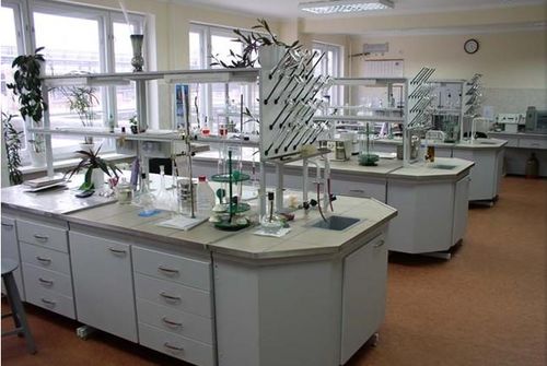 化妝品公司實驗室設計規(guī)劃建設基本要求 人峰實業(yè)