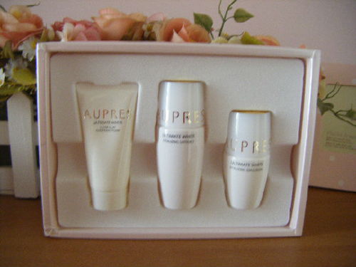 evelynllp對(duì)醒活柔膚水 清潤(rùn)型 滋潤(rùn)型 vitalizing lotion i ⅱ使用效果的評(píng)價(jià) 很好用 化妝品 yoka時(shí)尚網(wǎng)