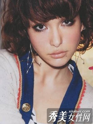 8種流行購(gòu)物和休閑化妝品清單